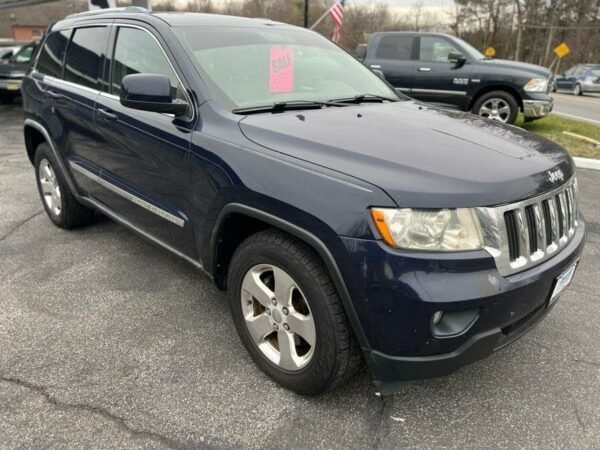 2012 Jeep Grand Cherokee Laredo X 4WD - Image 6