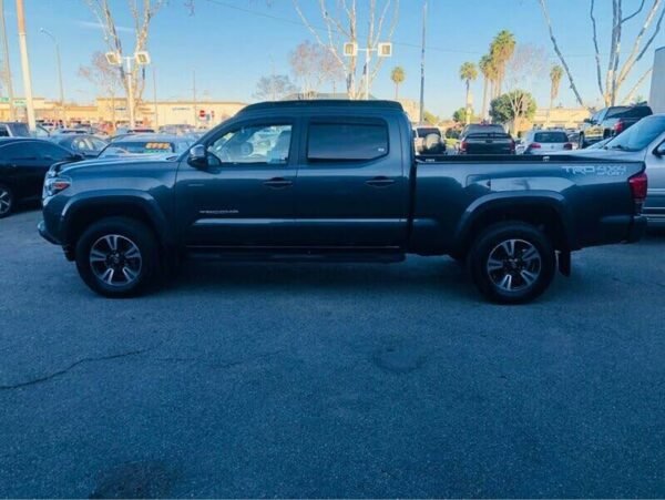 2018 Toyota Tacoma TRD Sport Double Cab LB 4WD